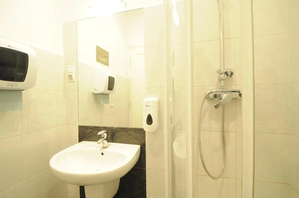 Hostel Deco Краков Польша