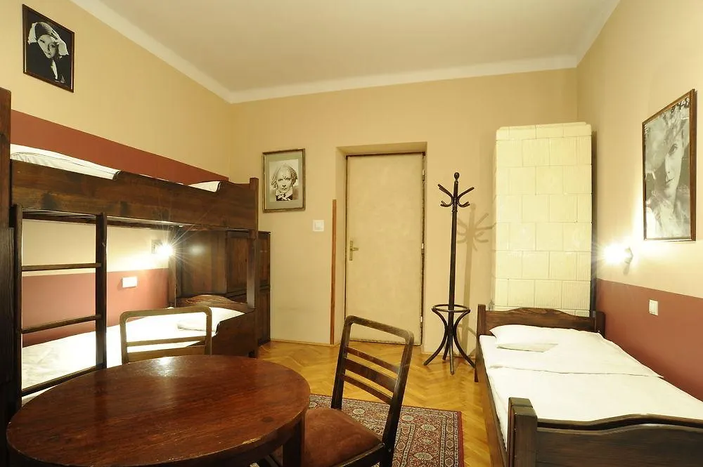 Hostel Deco Краков 0*,