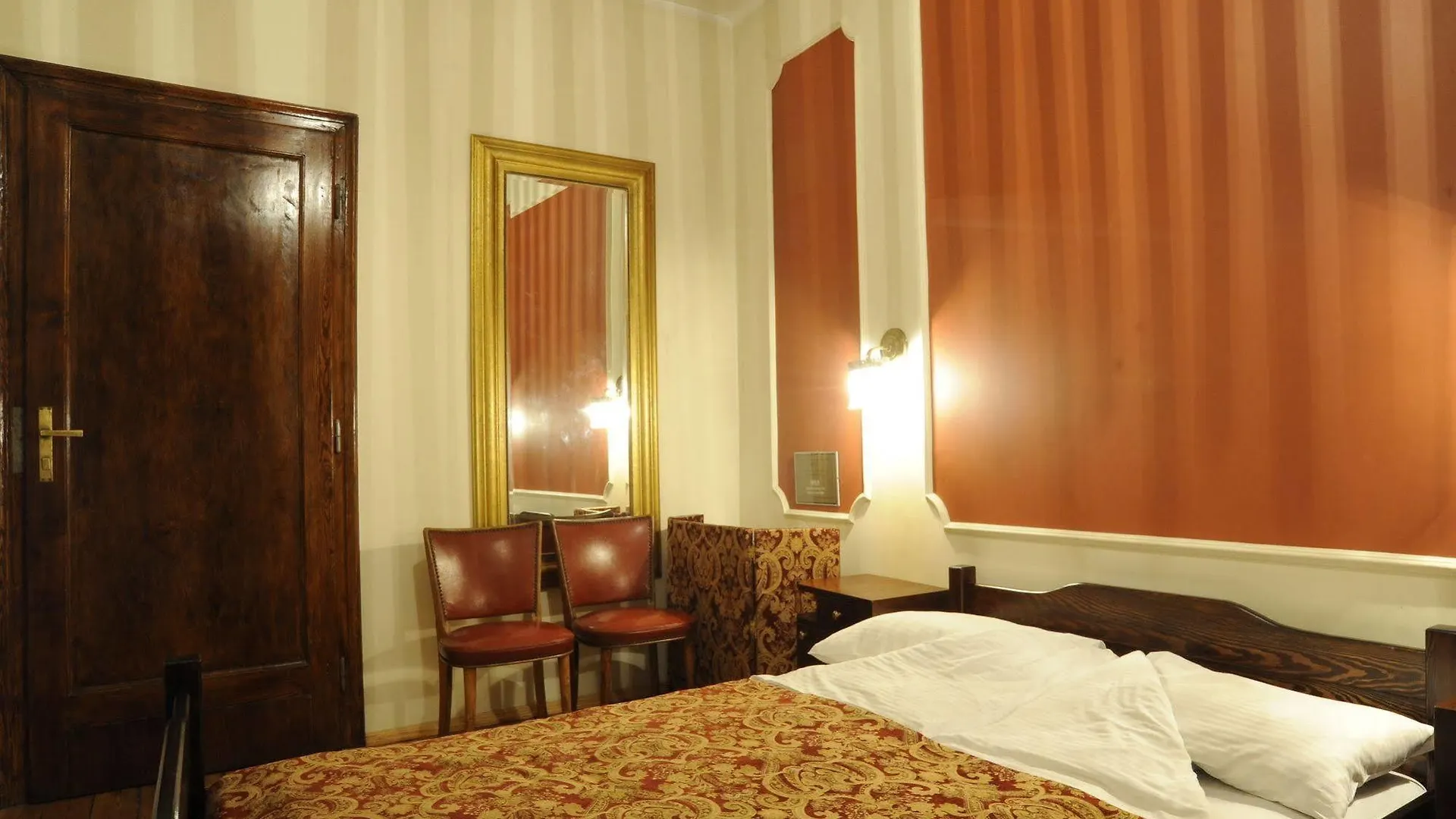 Hostel Deco Краков